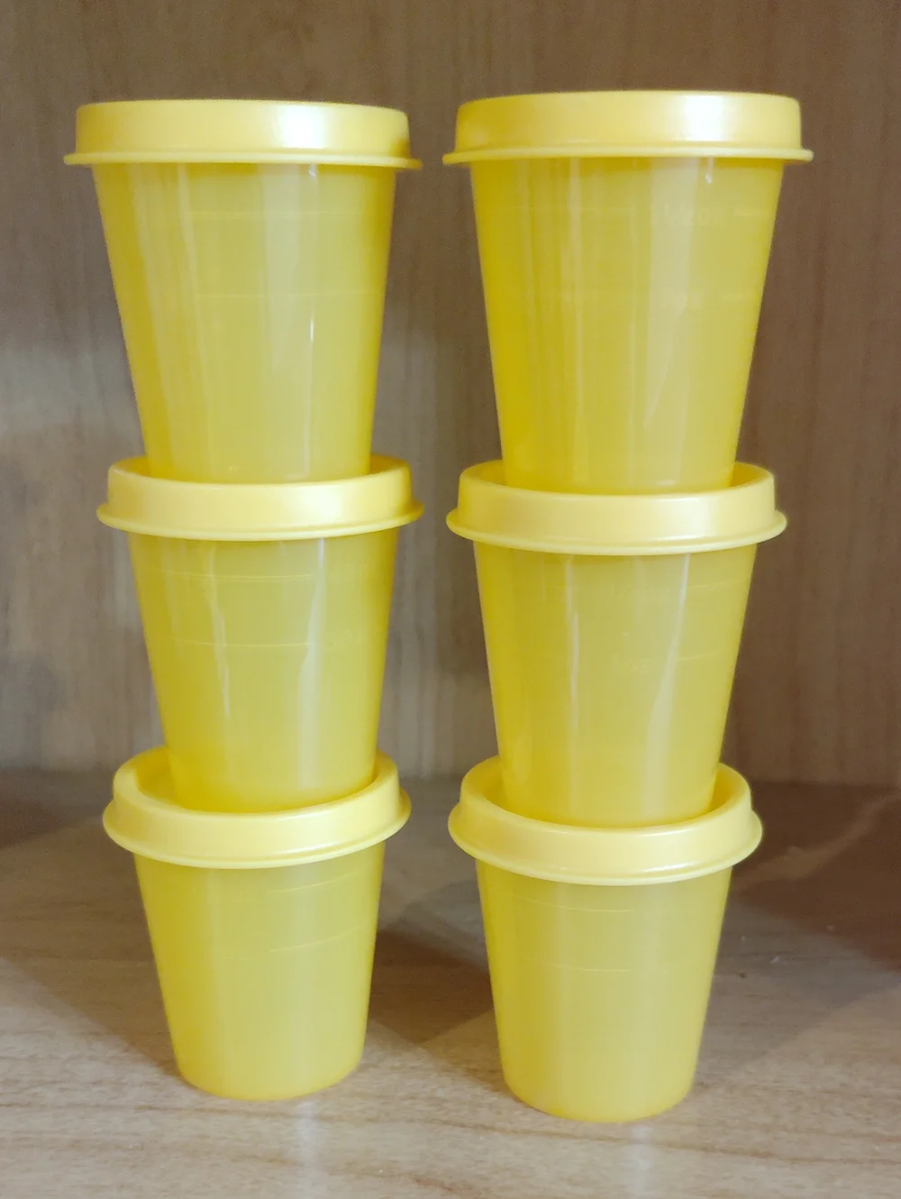 Tupperware Classic Sheer Midgets 2 oz. Minis 6 PC SET Tupper Jell-O Shot Glasses
